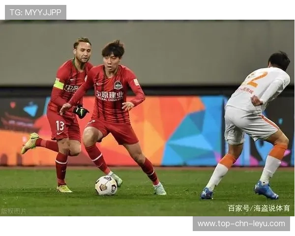 未来对决：那些潜力无限的年轻锋线！，未来对比